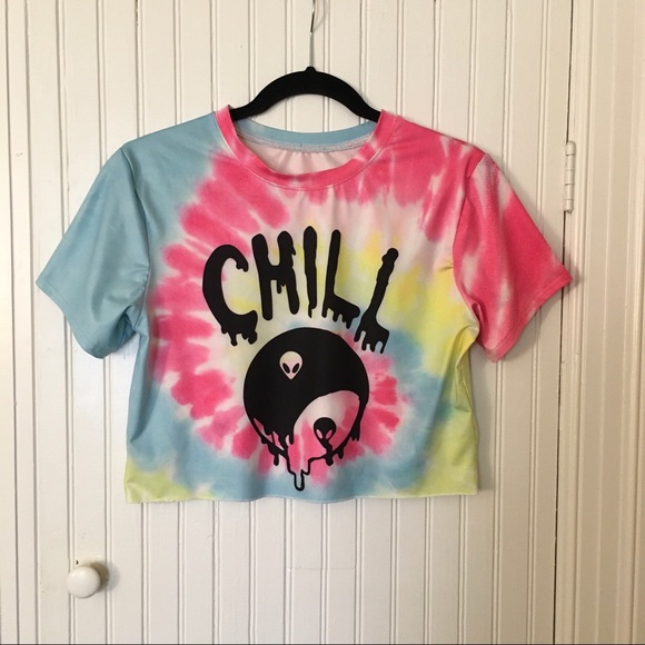Tops - Tye dye psychsdelic crop top